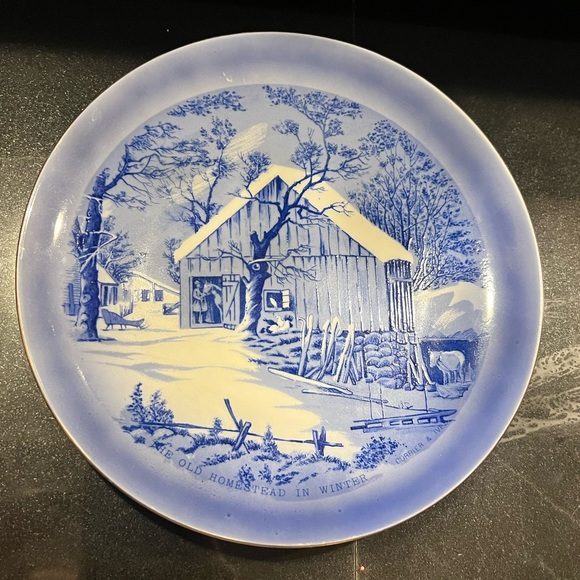 RARE Currier & Ives "The Old Homestead in Winter" Decorative Plate - Picture 2 of 3